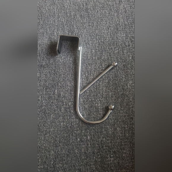 Door Hook 🪝 Hanger - Picture 6 of 7